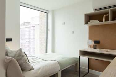 1 bed flat, John Street, Merchant City, Glasgow, G11JF - Image 10